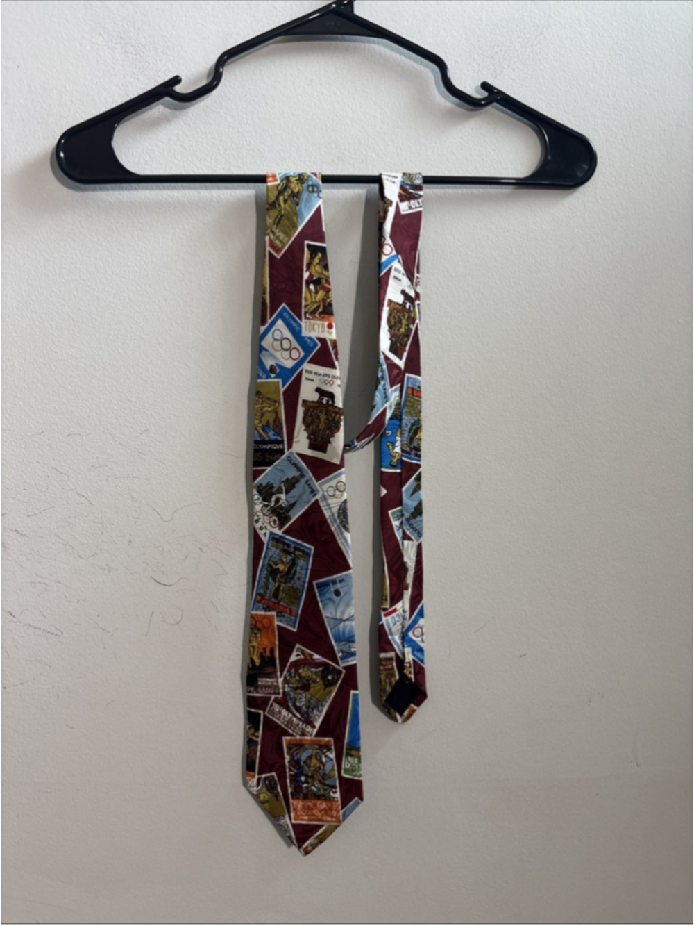 VINTAGE HANTEX SILK ITALIAN TIE CANADIAN MEN BUSINESS SPORTS RARE 1970s